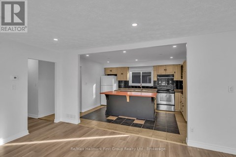 MAIN - 78 COMMERFORD STREET 3 Beds Apartment for Rent
