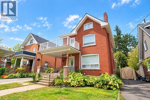 234 SHERIDAN Street Unit# Upper 2 Beds Apartment for Rent
