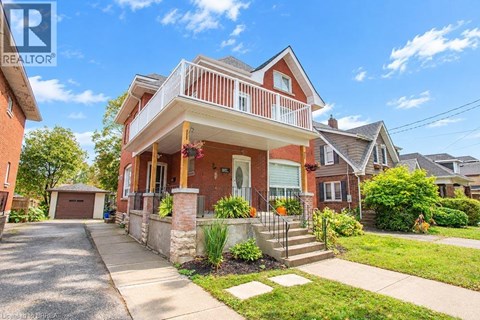 234 SHERIDAN Street Unit# Upper 2 Beds Apartment for Rent