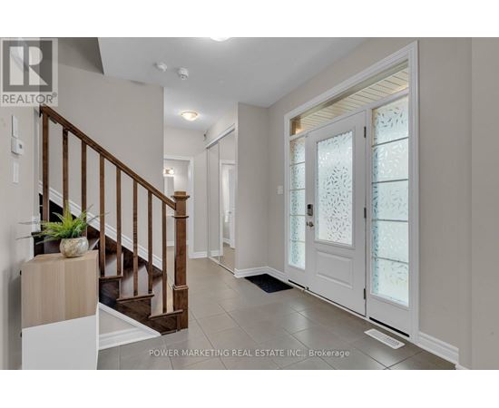 208 ALEX POLOWIN AVENUE 3 Beds House for Rent - Photo gallery 4