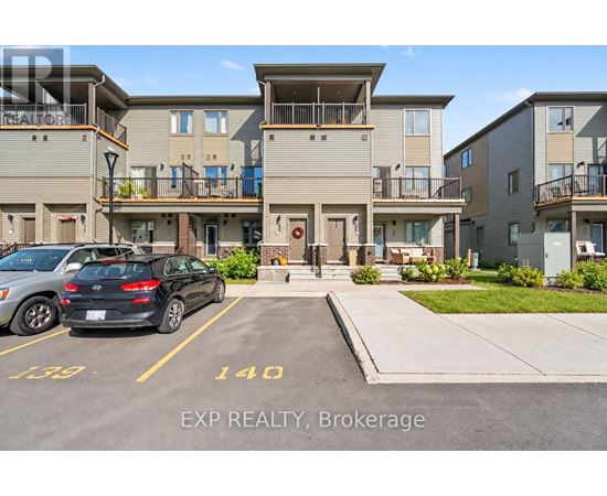 512 LILLIAN FREIMAN PRIVATE 3 Beds Home, Townhouse for Rent - Photo gallery 3