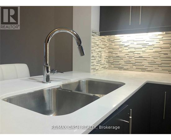 711 - 55 ONEIDA CRESCENT 2 Beds Apartment, Condo, Home for Rent - Photo gallery 5