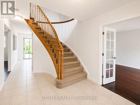 148 CHELTENHAM ROAD 3 Beds Apartment for Rent