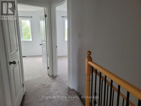 294 BROOKHILL BOULEVARD 3 Beds Apartment for Rent