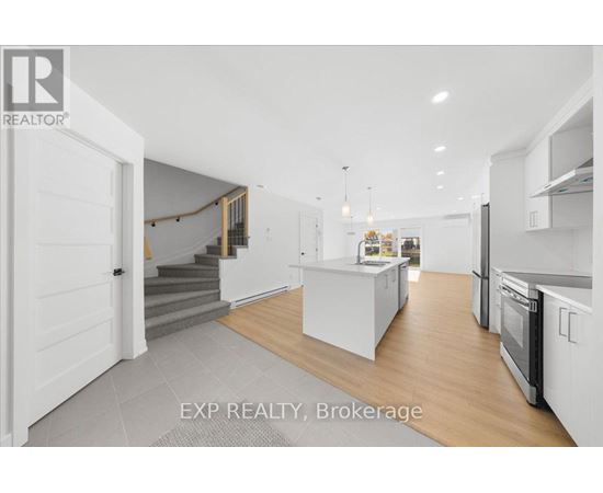 75 CARPE STREET 3 Beds Home, Townhouse for Rent - Photo gallery 3
