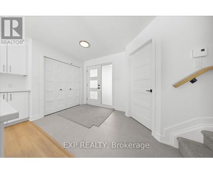 71 CARPE STREET 3 Beds Home, Townhouse for Rent - Photo gallery 2