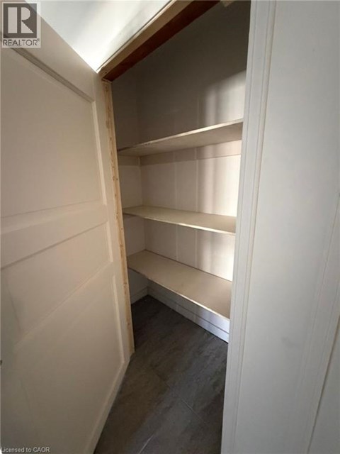 449 HAZEL Street Unit# 6 3 Beds Apartment for Rent