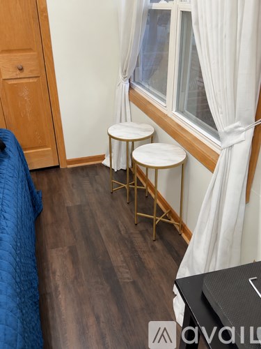 927 South Taylor Avenue 2 Beds Apartment for Rent