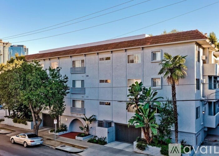 1539 Woodruff Ave 1 Apartment for Rent - Photo gallery 2