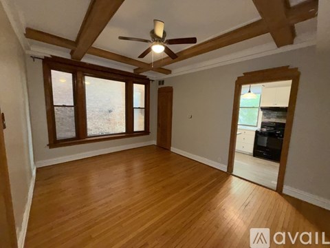 941 East Hyde Park Boulevard 2 Beds Apartment for Rent