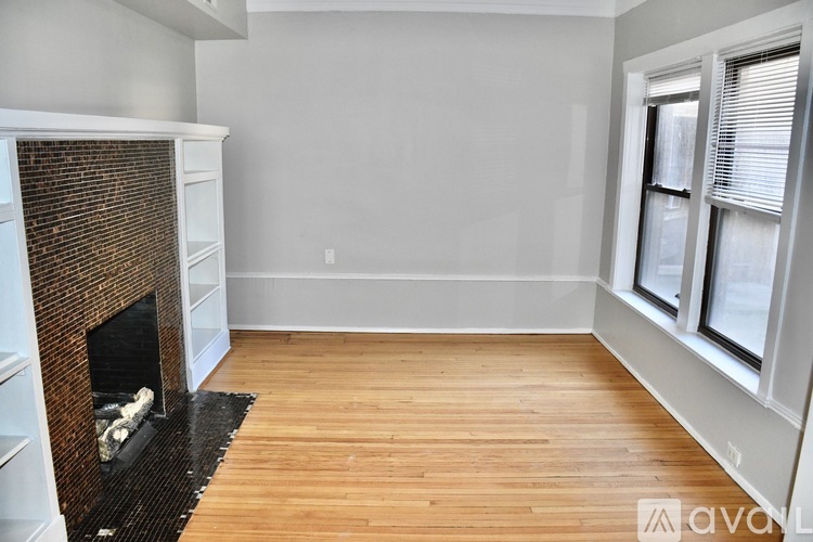 941 East Hyde Park Boulevard 2 Beds Single Family Home for Rent - Photo gallery 5