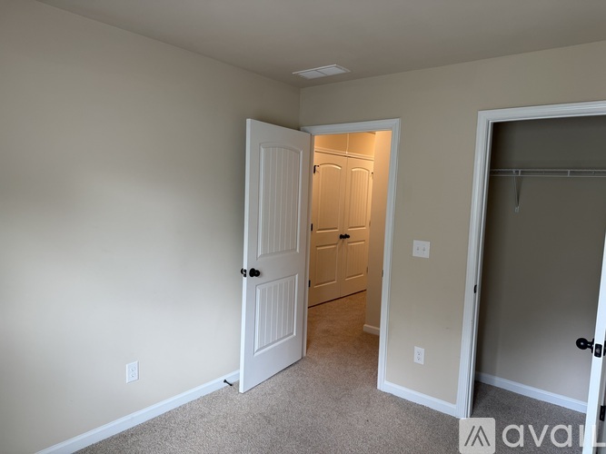213 Camellia Court 4 Beds Townhouse for Rent - Photo gallery 3