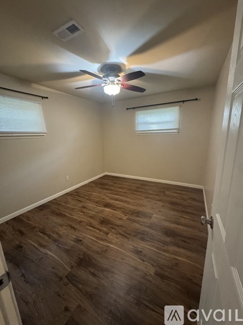 608 Shady Lane 2 Beds Apartment for Rent