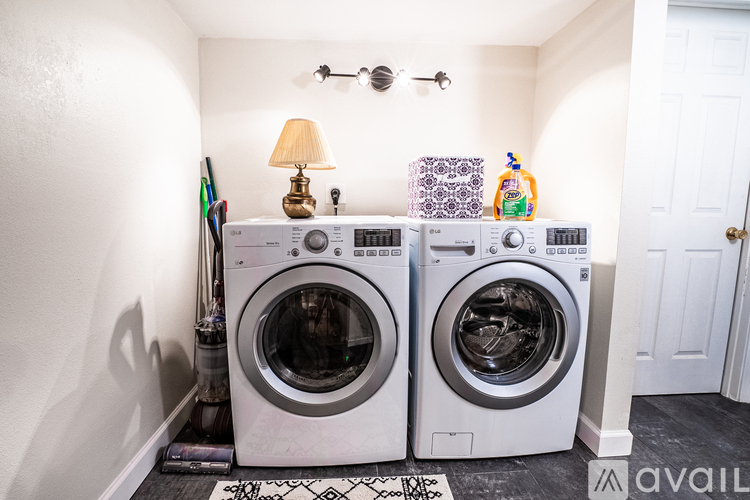3305 Anderson Avenue 3 Beds Apartment for Rent - Photo gallery 5