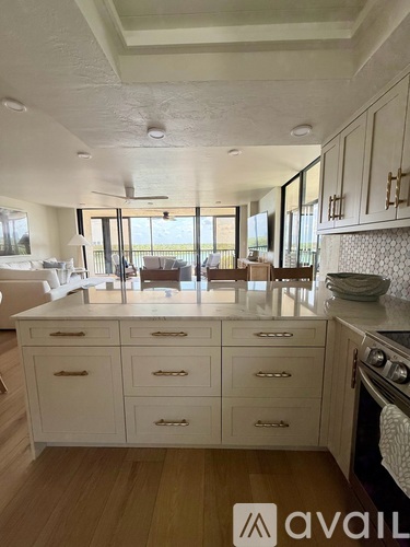 26131 Hickory Boulevard 2 Beds Condo for Rent - Photo gallery 3