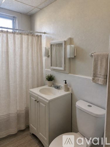 1806 W Champlost Ave 1 Apartment for Rent