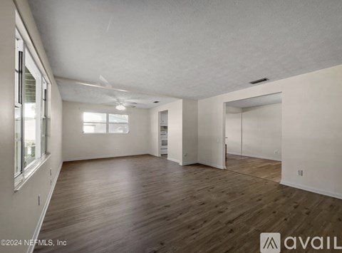 584 Madeira Drive 3 Beds Apartment for Rent