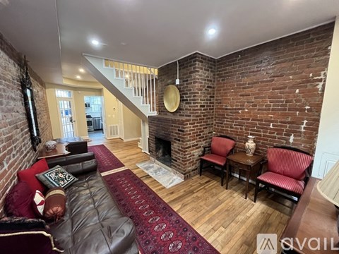 212 Parker Street Northeast 2 Beds Apartment for Rent