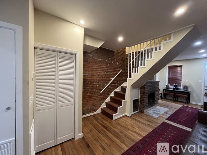 212 Parker Street Northeast 2 Beds Single Family Home for Rent - Photo gallery 3