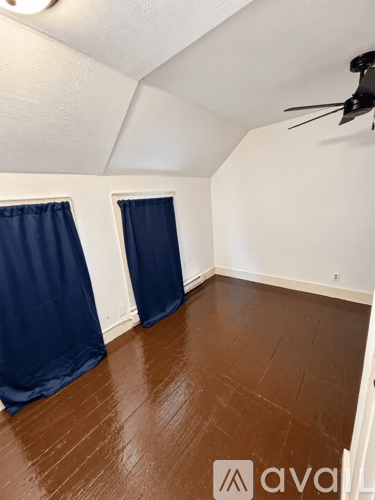 228 E Wesley St 1 Apartment for Rent - Photo gallery 3