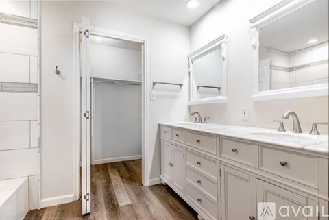 9709 Springtree Lane 2 Beds Apartment for Rent