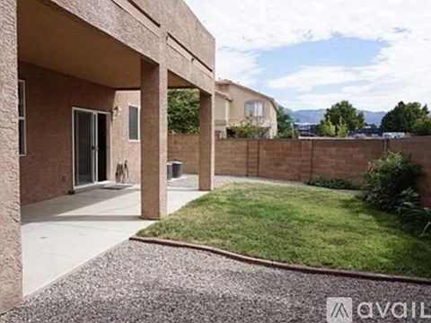 7420 Willow Springs Rd NE 5 Beds Apartment for Rent