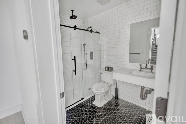 1402 H St NE 2 Beds Apartment for Rent - Photo gallery 4