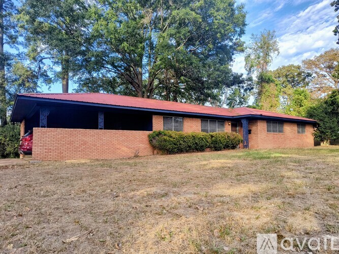 2029 Dogwood Dr 4 Beds Single Family Home for Rent - Photo gallery 2