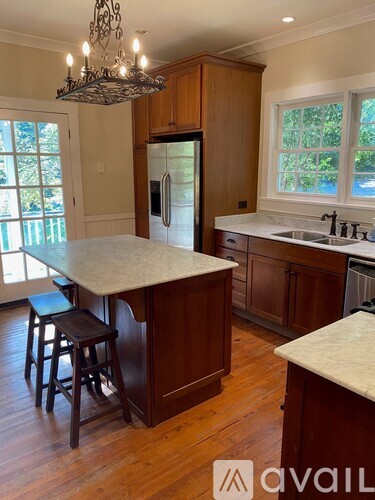 12 B McGregor Avenue 2 Beds Single Family Home for Rent - Photo gallery 3