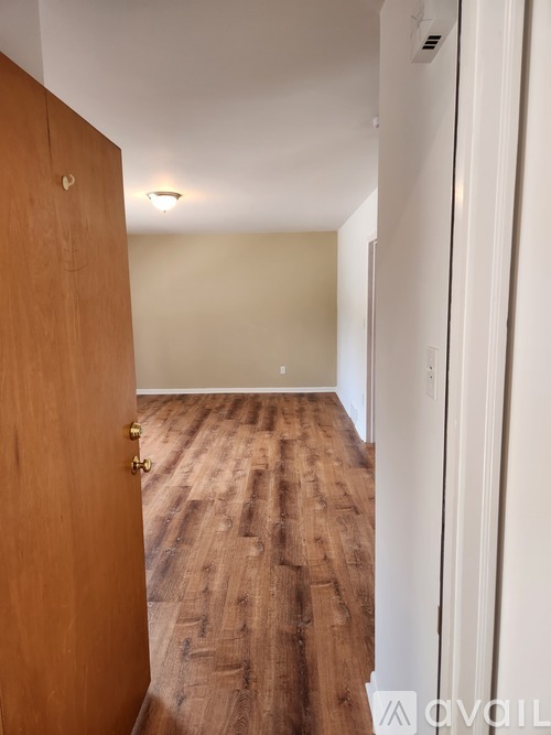 500 Faunce St 1 Apartment for Rent - Photo gallery 2
