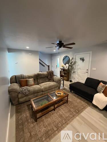 966 West 1075 South 3 Beds Townhouse for Rent - Photo gallery 1