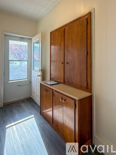 153 5Th Ave NE 2 Beds Apartment for Rent