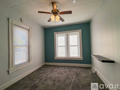153 5Th Ave NE 2 Beds Apartment for Rent