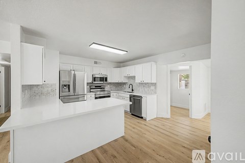 2702 E Grovers Ave 4 Beds Apartment for Rent