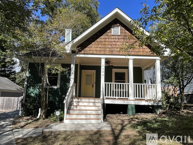 1344 Hooper Ave NE 3 Beds Single Family Home for Rent - Photo gallery 1