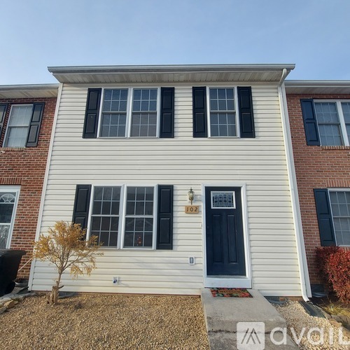 102 Kadies Lane 3 Beds Single Family Home for Rent - Photo gallery 1