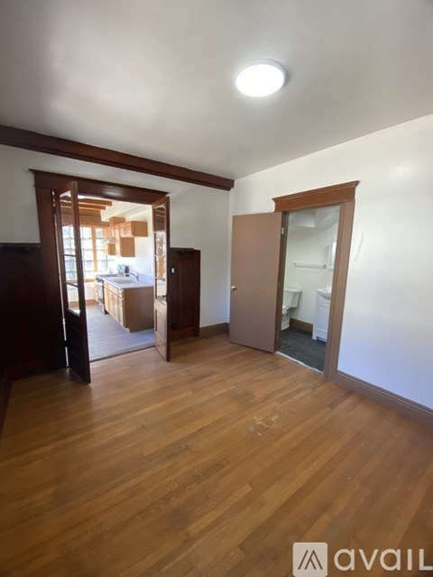 2618 Kenwood Ave Studio Apartment for Rent
