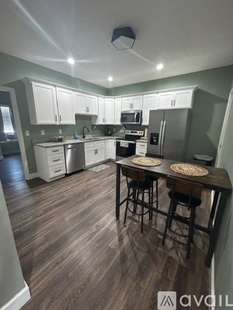 3559 L&N Turnpike 3 Beds Apartment for Rent