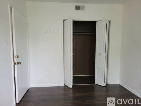 143 Reliance Pl 2 Beds Apartment for Rent