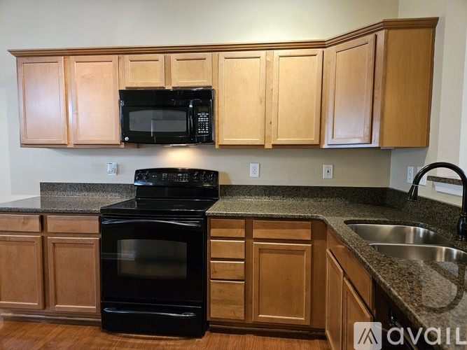 418 Cedar Pines Drive 3 Beds Townhouse for Rent - Photo gallery 5