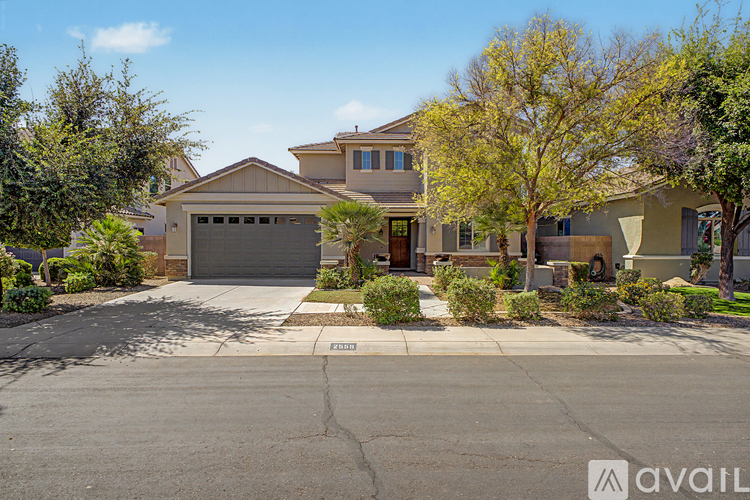 2559 East Penedes Drive 4 Beds Single Family Home for Rent - Photo gallery 1