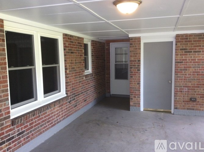 203 Sunset Drive 3 Beds Single Family Home for Rent - Photo gallery 4