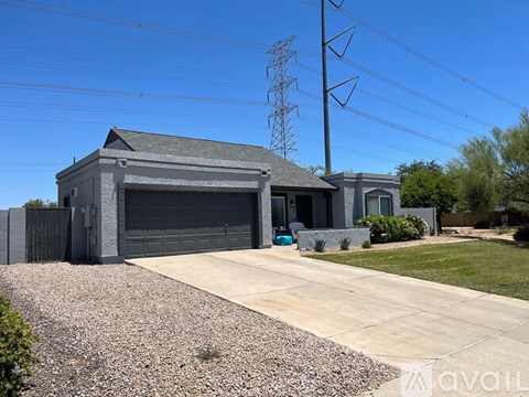 1260 East Divot Drive 3 Beds Apartment for Rent