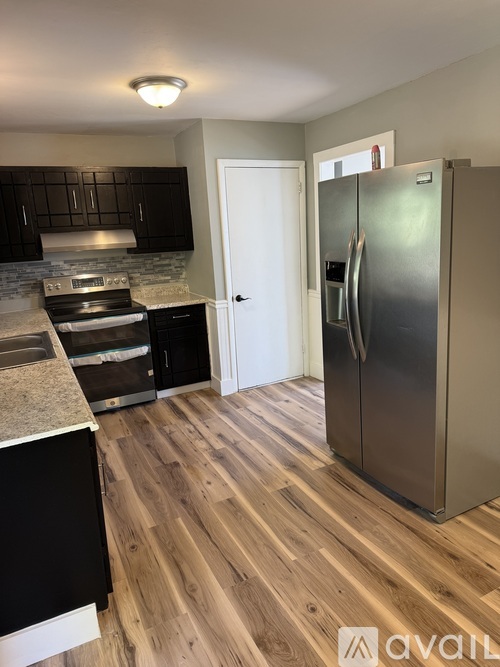3908 W Freedom Cir 3 Beds Single Family Home for Rent - Photo gallery 2