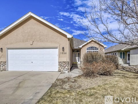 1966 Hillside Place 4 Beds Apartment for Rent