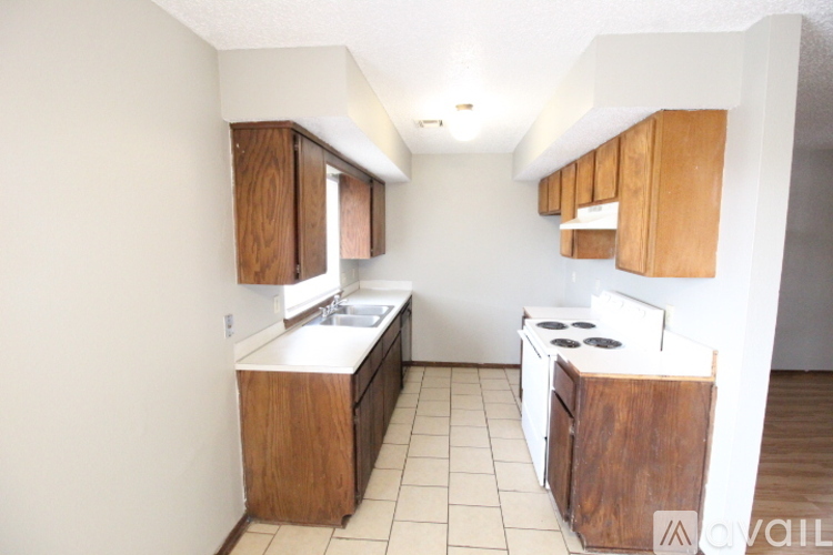 1804 Southcrest Dr 2 Beds Apartment for Rent - Photo gallery 3