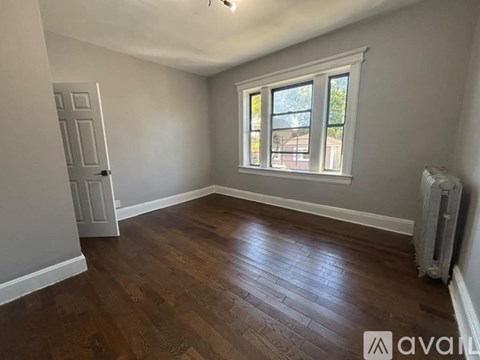 66 N Grove St 3 Beds Apartment for Rent