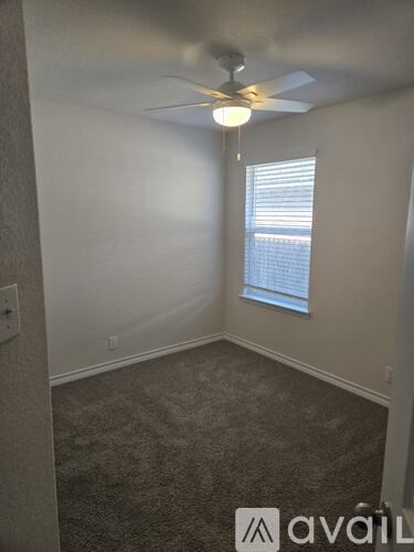6815 Kingsley Edge 3 Beds Apartment for Rent