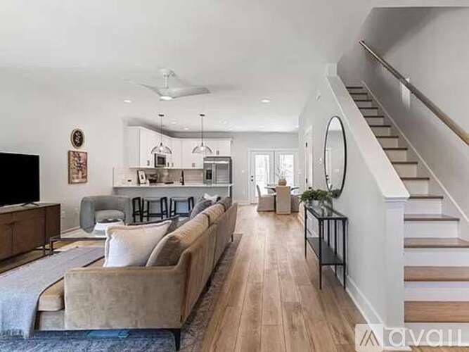 1004 Harrison Drive 3 Beds Townhouse for Rent - Photo gallery 4