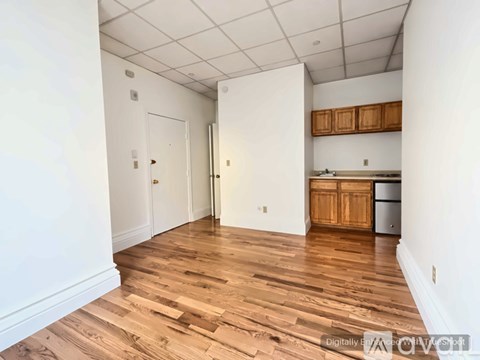 405 Beacon St Studio Apartment for Rent
